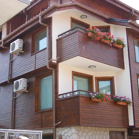 Dari Guest Rooms Стаи За Гости Дари Nesebar Exterior photo