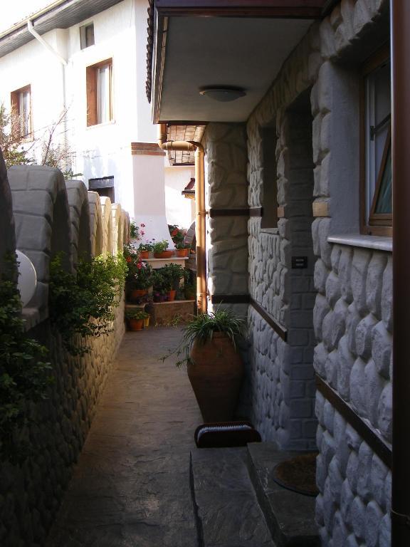 Dari Guest Rooms Стаи За Гости Дари Nesebar Exterior photo